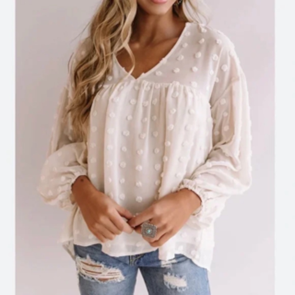 Entro Ivory Cream Colored Textured Spotted Boho Blouse Women's Size Small NWT